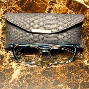 Cinzia Eyeglass Frames.